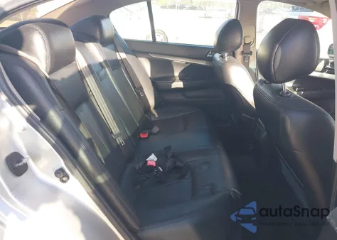 2010 Infiniti G37 Journey z USA, uszkodzony, nr VIN JN1CV6AP4AM200342